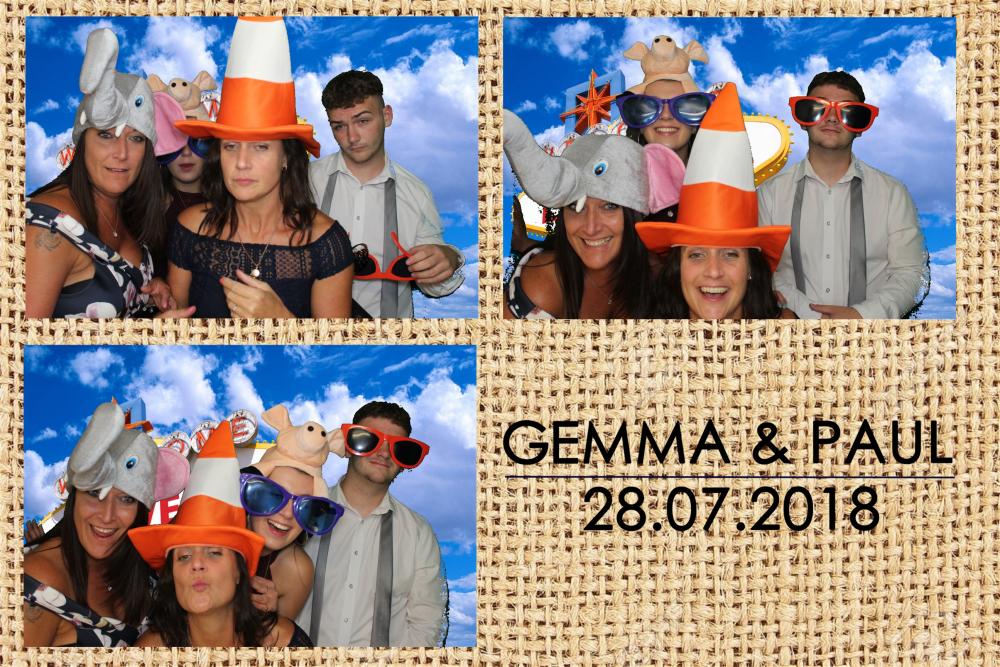 Gemma & Paul’s Wedding  | View more photos from the event at images.mobile-photo-booth.com/u/MobilePhotoBoothUK/Gemma-Paul’s-Wedding